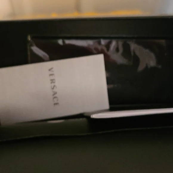 Versace Sunglasses - Picture 4 of 7